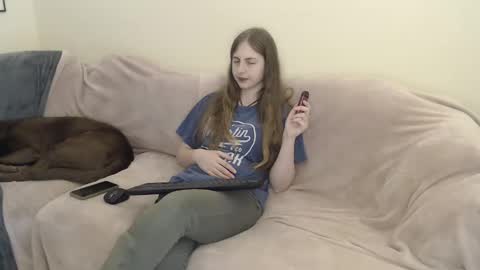 Stef  Derek online show from 01/12/25, 03:39