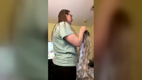 Snapshot of o0heaven0o chatting on 01/07/26, 09:23 VegasGirl online show from 01/07/26, 09:23