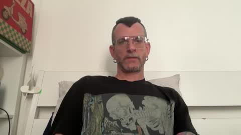 Snapshot of o_johnny_deep_o chatting on 02/23/26, 09:06 Jonathan Deep online show from 02/23/26, 09:06