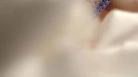 Snapshot of oatmilk7 chatting on 02/08/25, 04:25 oatmilk7 online show from 02/08/25, 04:25