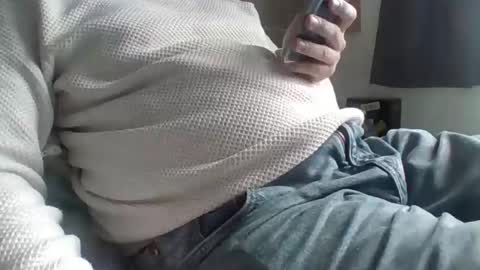 obedient9402 online show from 12/17/25, 12:55