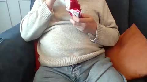 obedient9402 online show from 04/29/26, 11:25