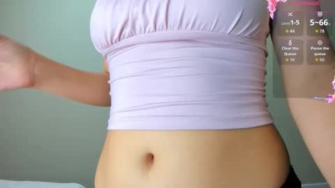 Leila online show from 10/30/25, 04:36