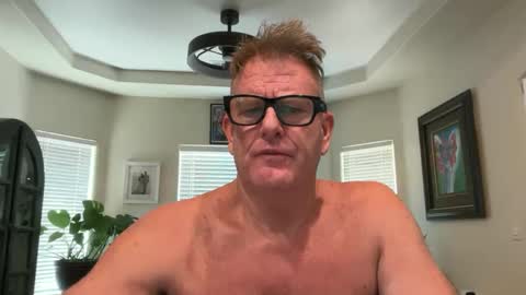 SimplyUs online show from 09/12/25, 10:10