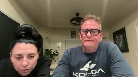 SimplyUs online show from 10/15/25, 04:56