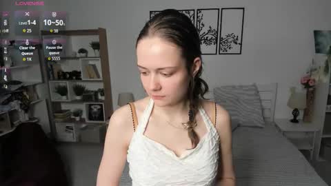 Snapshot of obsidiva chatting on 01/31/26, 09:02 Elis online show from 01/31/26, 09:02