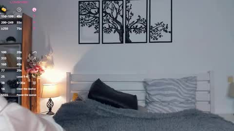 Snapshot of obsidiva chatting on 02/15/26, 10:06 Elis online show from 02/15/26, 10:06