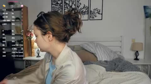 Snapshot of obsidiva chatting on 03/01/26, 08:11 Elis online show from 03/01/26, 08:11