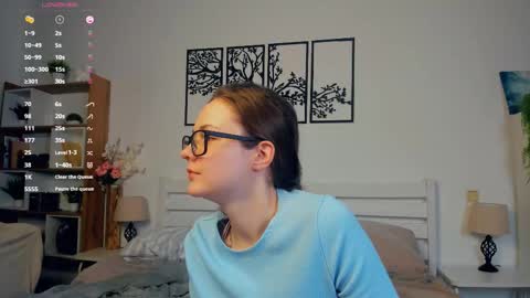 Elis online show from 03/09/26, 08:13