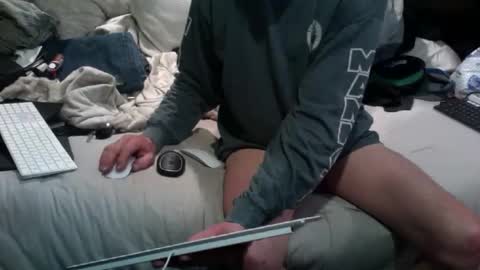 OCBiGuy online show from 10/31/25, 09:32