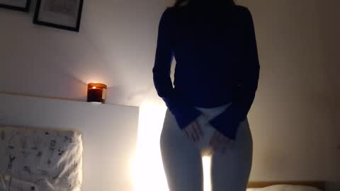 Snapshot of ocean_eyess_ chatting on 01/14/25, 10:12 Kate my ONLYFANS katy ocean online show from 01/14/25, 10:12