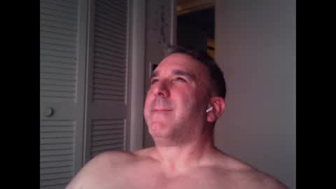 Ocean online show from 09/19/25, 04:14