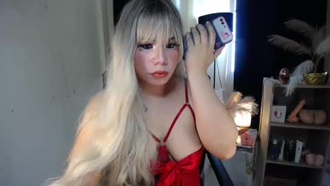 Snapshot of octaviayuki chatting on 12/07/24, 03:36 Kyla online show from 12/07/24, 03:36