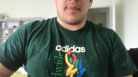 Snapshot of octoplus96 chatting on 02/14/25, 01:40 Brandon online show from 02/14/25, 01:40