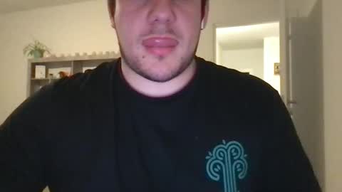 Snapshot of octoplus96 chatting on 02/21/25, 07:43 Brandon online show from 02/21/25, 07:43