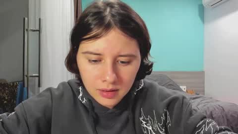 Snapshot of octopussy69x chatting on 12/15/24, 11:01 Evie online show from 12/15/24, 11:01