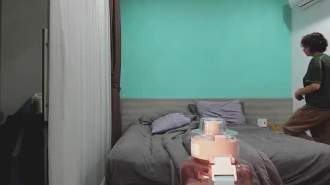 Snapshot of octopussy69x chatting on 02/16/25, 11:59 Evie online show from 02/16/25, 11:59