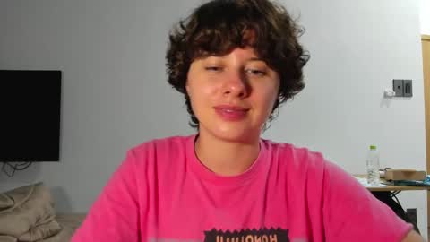 Evie online show from 03/22/26, 02:53