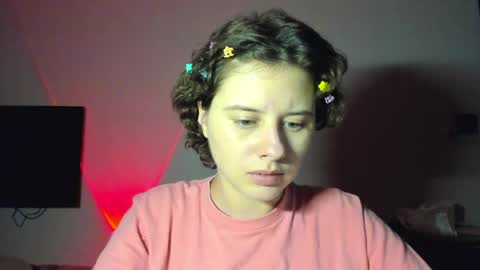 Evie online show from 04/05/26, 05:21