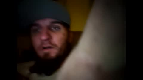 Snapshot of oddjuggla chatting on 11/19/25, 12:27 oddjuggla online show from 11/19/25, 12:27