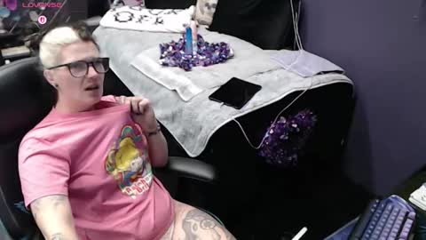 Oddy With A Body online show from 02/12/26, 05:57