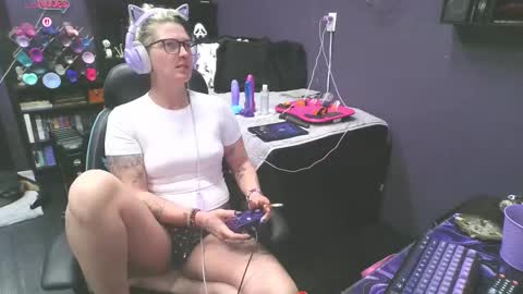 Oddy With A Body online show from 03/19/26, 06:06