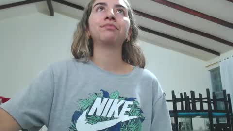 Snapshot of odette_brigh_ chatting on 12/28/24, 11:37 Val online show from 12/28/24, 11:37