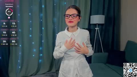 Snapshot of odettechurchwell chatting on 01/10/26, 03:30 Eli online show from 01/10/26, 03:30