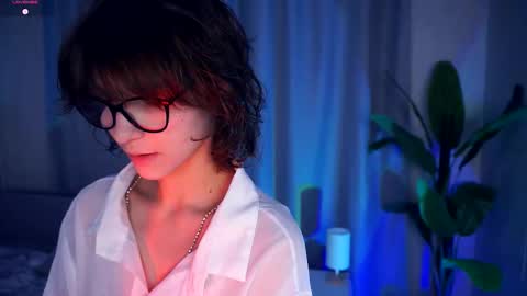 Thea online show from 09/28/25, 07:08