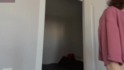 Thea online show from 04/01/26, 04:46