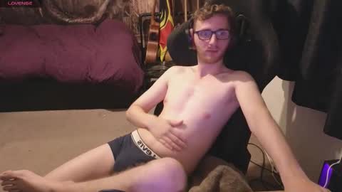 Snapshot of odinsclone chatting on 10/02/25, 07:54 odin yes thats my real name online show from 10/02/25, 07:54