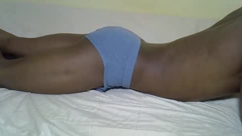 Snapshot of officialbabes chatting on 11/28/25, 06:16 officialbabes online show from 11/28/25, 06:16