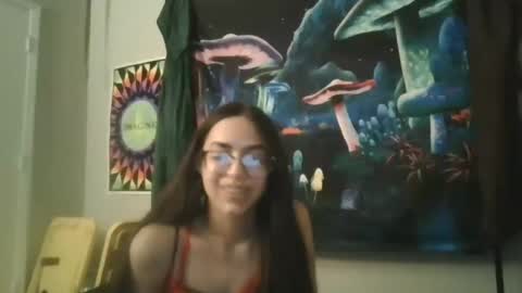 Snapshot of officiallysweetmarie chatting on 08/02/26, 03:27 officiallysweetmarie online show from 08/02/26, 03:27
