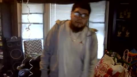 oscar flores online show from 03/08/26, 01:15