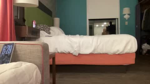 Snapshot of ofthatguy chatting on 11/02/25, 11:29 ofthatguy online show from 11/02/25, 11:29