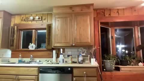 Snapshot of ofthatguy chatting on 11/08/25, 12:44 ofthatguy online show from 11/08/25, 12:44