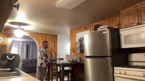 Snapshot of ofthatguy chatting on 11/29/25, 12:24 ofthatguy online show from 11/29/25, 12:24