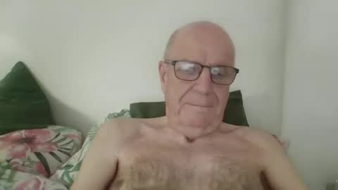 oggi95 online show from 10/17/25, 02:30