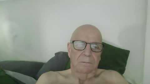 oggi95 online show from 11/10/25, 03:22