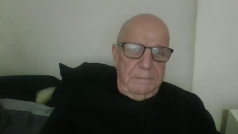 oggi95 online show from 11/13/25, 03:22