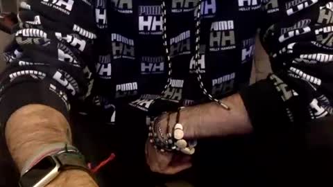 Snapshot of oggs48 chatting on 01/03/25, 11:01 oggs48 online show from 01/03/25, 11:01