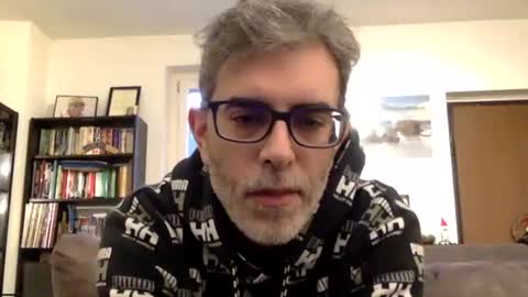 Snapshot of oggs48 chatting on 01/05/25, 12:42 oggs48 online show from 01/05/25, 12:42