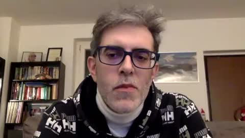 Snapshot of oggs48 chatting on 01/17/25, 10:23 oggs48 online show from 01/17/25, 10:23