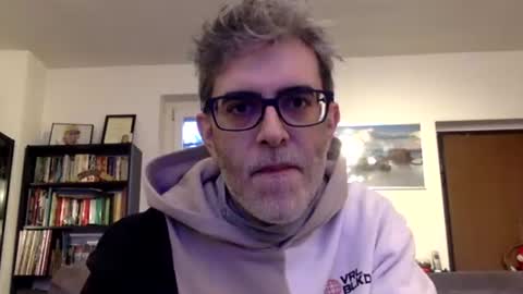 Snapshot of oggs48 chatting on 02/03/25, 04:31 oggs48 online show from 02/03/25, 04:31