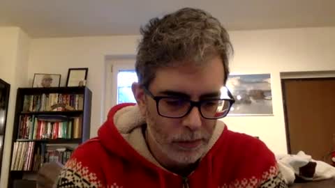 Snapshot of oggs48 chatting on 02/08/25, 11:55 oggs48 online show from 02/08/25, 11:55