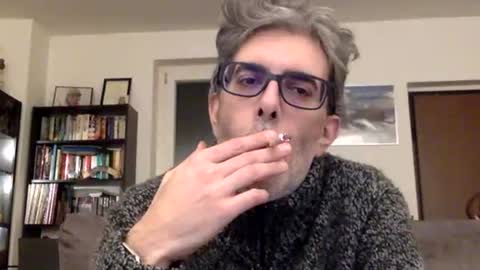 Snapshot of oggs48 chatting on 02/18/25, 10:03 oggs48 online show from 02/18/25, 10:03