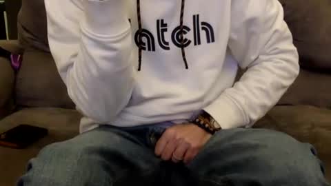 Snapshot of oggs48 chatting on 03/07/25, 06:00 oggs48 online show from 03/07/25, 06:00