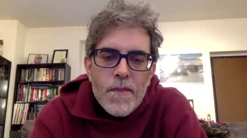 Snapshot of oggs48 chatting on 03/09/25, 04:11 oggs48 online show from 03/09/25, 04:11