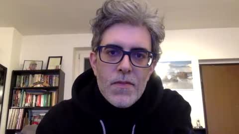 Snapshot of oggs48 chatting on 03/12/25, 06:33 oggs48 online show from 03/12/25, 06:33