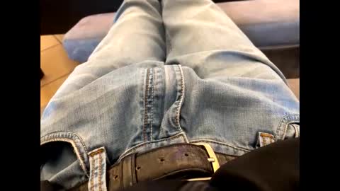 Snapshot of oggs48 chatting on 10/16/25, 12:39 oggs48 online show from 10/16/25, 12:39